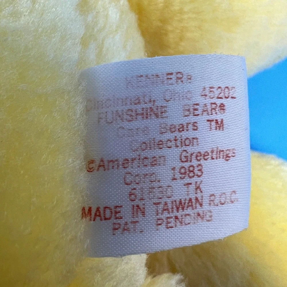 Kenner Care Bears‎ Plush 13 inch Yellow Funshine Bear Vintage 1983 Smiling Sun